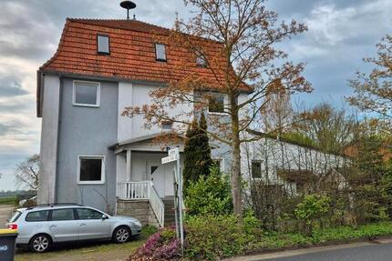Haus Wildeshausen - 14 Zimmer, 350 m&sup2;, 2.800&euro; | Angebot:26401989