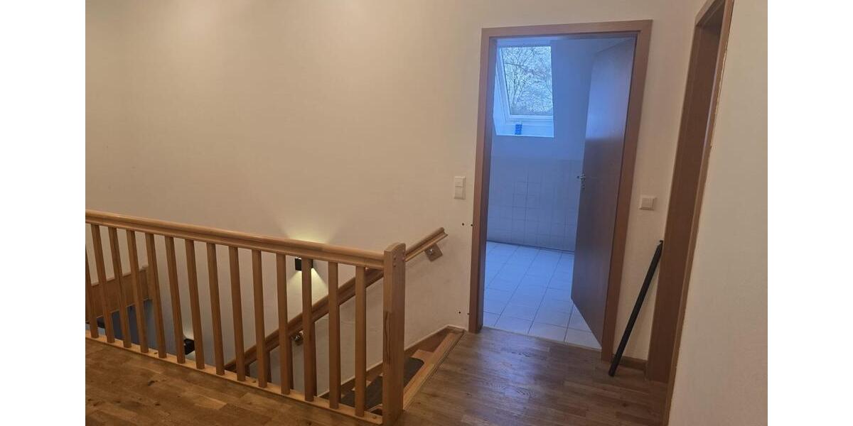 Einfamilienhaus Achim - 6 Zimmer, 168 m&sup2;, 1.900&euro; | Angebot:23623258