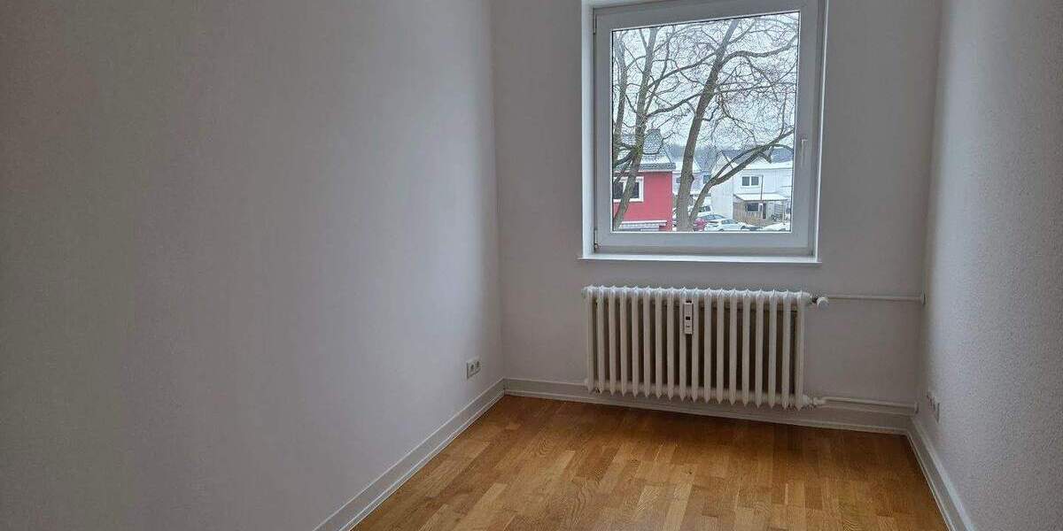 Etagenwohnung Kiel Pries - 3 Zimmer, 63 m&sup2;, 600&euro; | Angebot:25065951