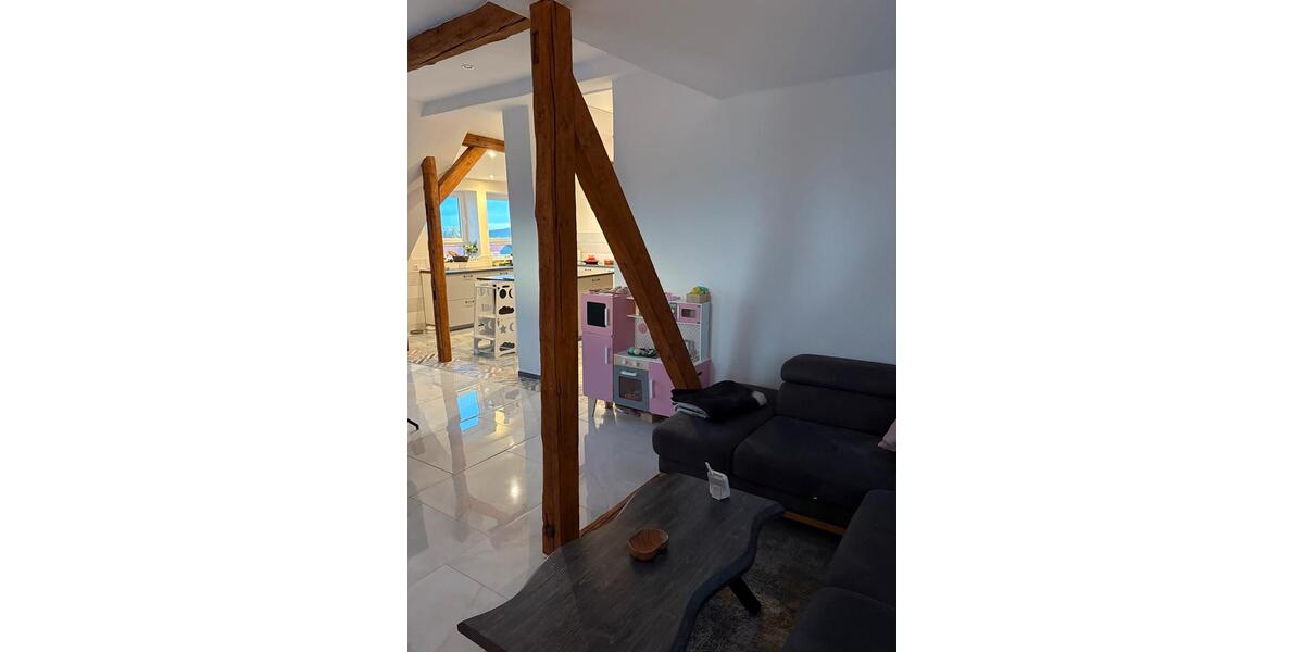 Dachgeschoßwohnung Blankenburg (Harz) - 4 Zimmer, 130 m&sup2;, 1.200&euro; | Angebot:23739064