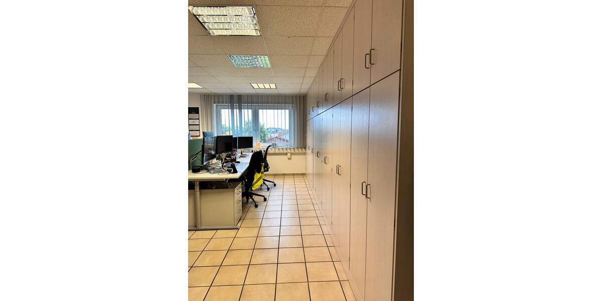 Gewerbeobjekt Kirchlengern - 2.200&euro; | Angebot:26022633