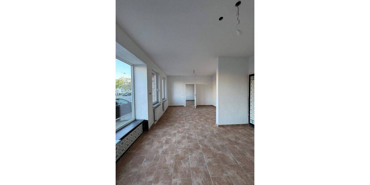 Gewerbeobjekt Fürth Nordstadt - 5 Zimmer, 120 m&sup2;, 1.080&euro; | Angebot:26859104