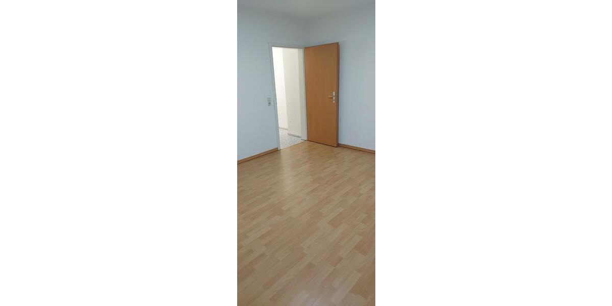 Etagenwohnung Bitburg - 4 Zimmer, 100 m&sup2;, 965&euro; | Angebot:24981463