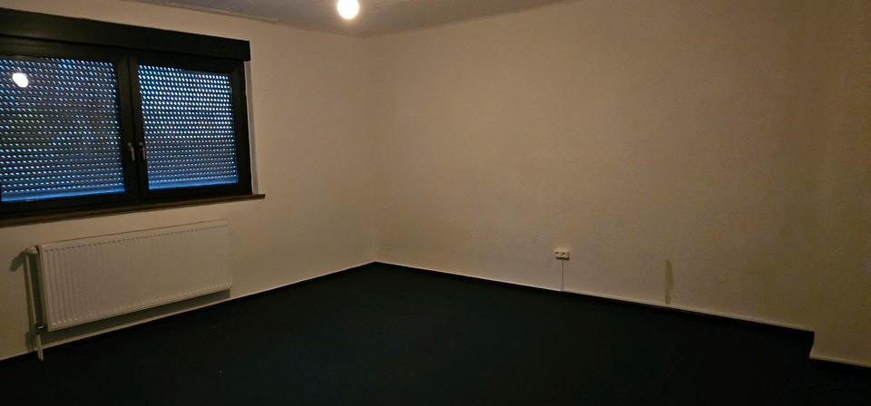 Etagenwohnung Neunkirchen - 4 Zimmer, 80 m&sup2;, 840&euro; | Angebot:13871433