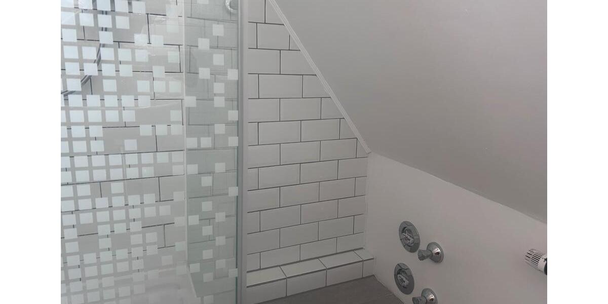 Dachgeschoßwohnung Meitingen - 3.5 Zimmer, 70 m&sup2;, 940&euro; | Angebot:25839188