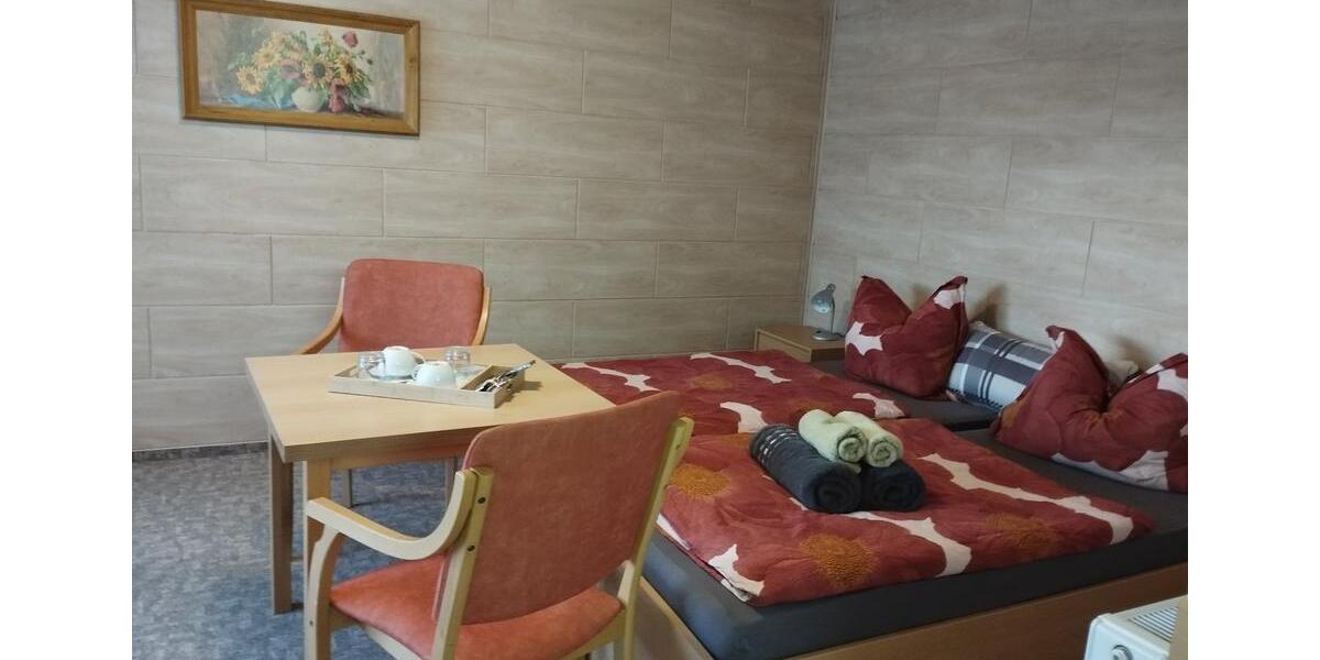 Wohnen auf Zeit Oberschöna - 10 Zimmer, 25 m&sup2;, 30&euro; | Angebot:25057104