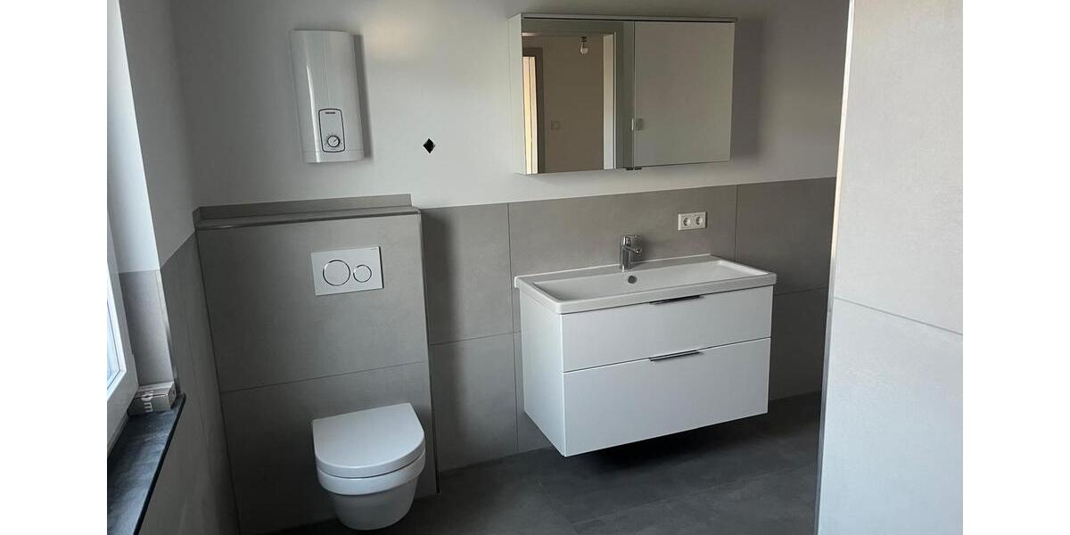 Etagenwohnung Schwalmstadt - 3 Zimmer, 81 m&sup2;, 1.025&euro; | Angebot:24488853