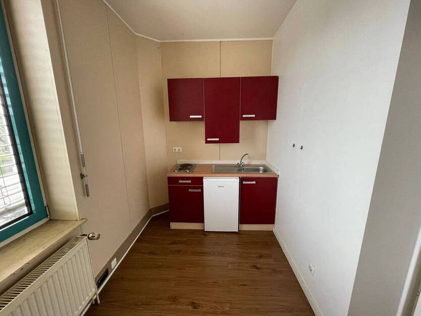 Großzügig geschnittene 1-Zimmer-Wohnung - direkt vom Eigentümer! [HMR-O57E07]