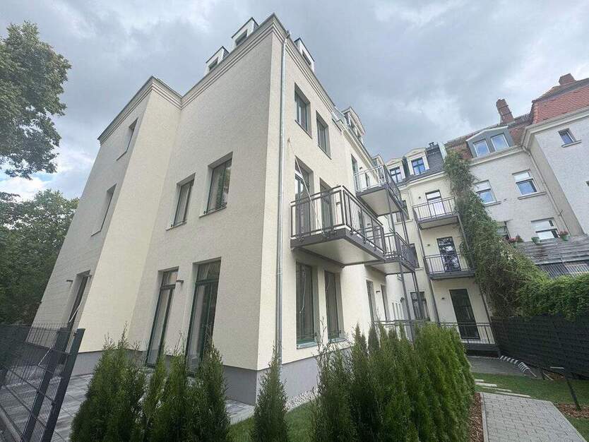 Nanu?! * Erstbezug im Süden * Parkett * Fußbodenheizung * Balkon * schönes Bad * LED-Licht 2 zimmer