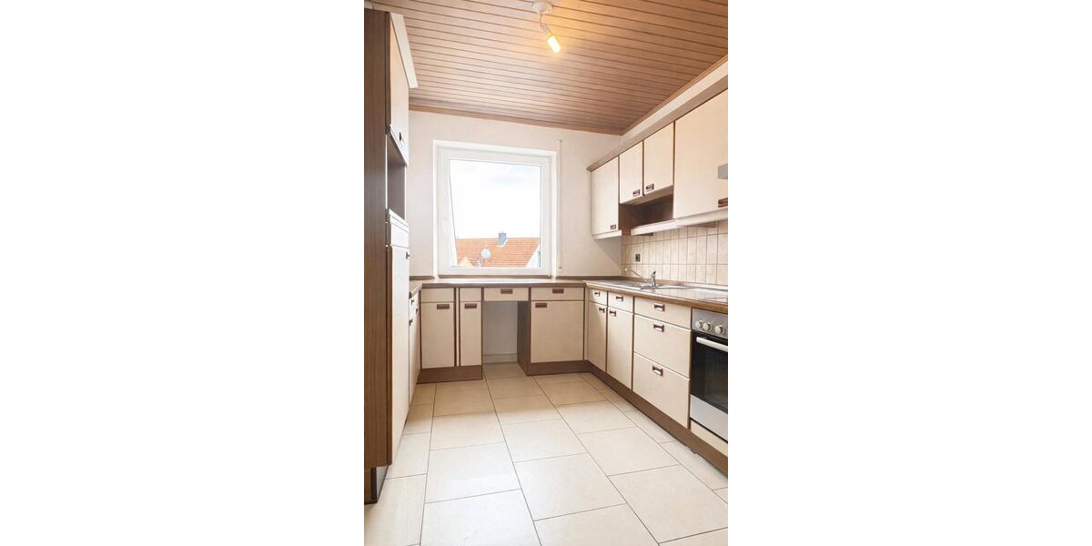 Erdgeschoßwohnung Abenberg - 3 Zimmer, 93 m&sup2;, 800&euro; | Angebot:25173887