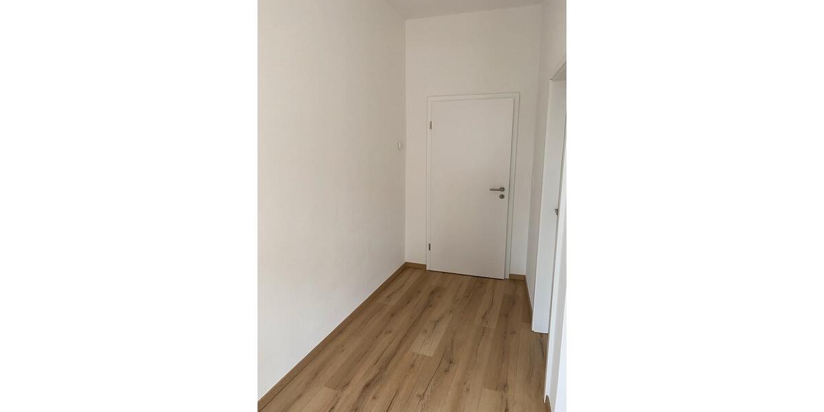 Erdgeschoßwohnung Merseburg - 2 Zimmer, 47 m&sup2;, 420&euro; | Angebot:25403586