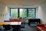 2 X 16 qm + 6 X 24 qm mit USM-Haller Möbeln ! - All-in-Miete