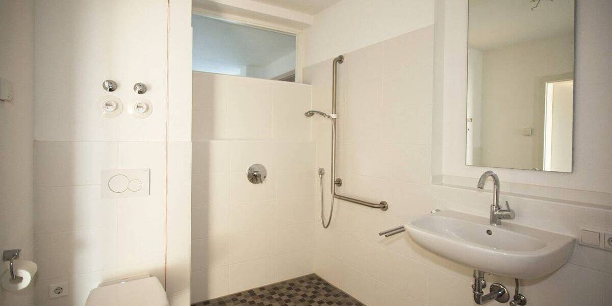Etagenwohnung Augsburg Pfersee - 2 Zimmer, 54 m&sup2;, 990&euro; | Angebot:26809430
