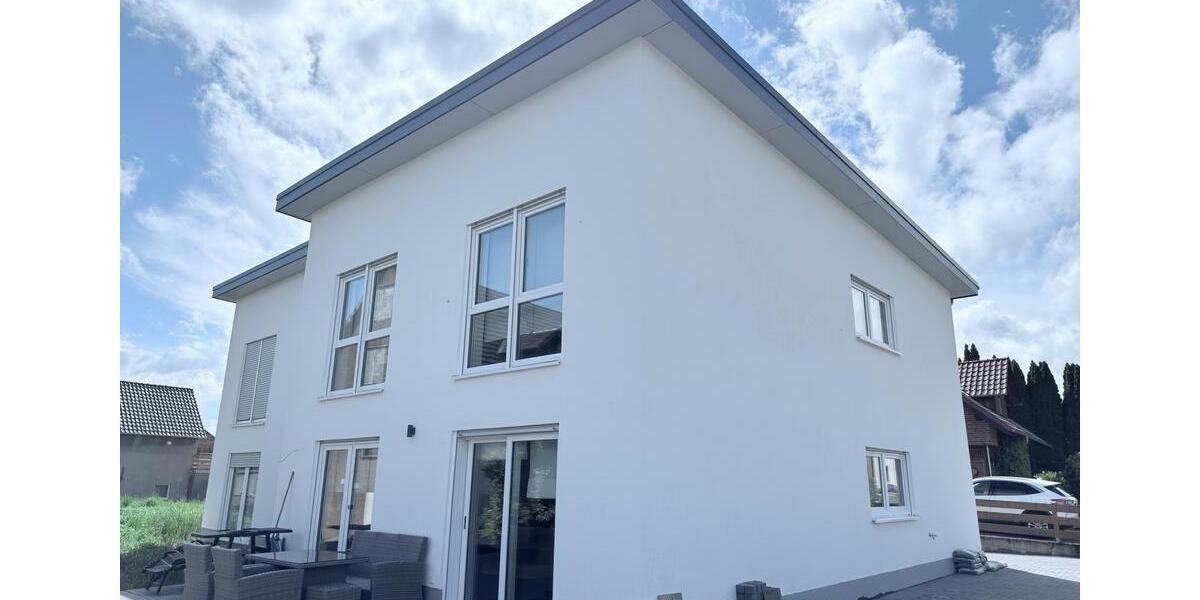 Doppelhaushälfte Höxter - 5 Zimmer, 135 m&sup2;, 1.300&euro; | Angebot:26581634