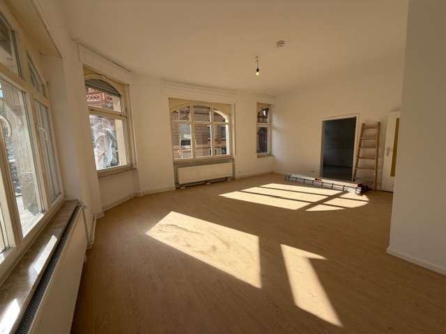 Etagenwohnung Wiesbaden Westend / Bleichstraße - 3 Zimmer, 110 m&sup2;, 1.100&euro; | Angebot:26182903