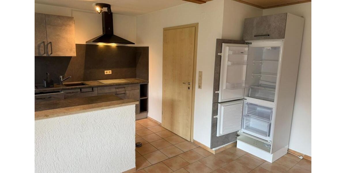 Etagenwohnung Burgoberbach - 2 Zimmer, 68 m&sup2;, 660&euro; | Angebot:25716698