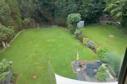 Wohnung bei Mercedes Benz, 33qm, Pantry Küche, Bad, Dachgeschoss! 1 zimmer