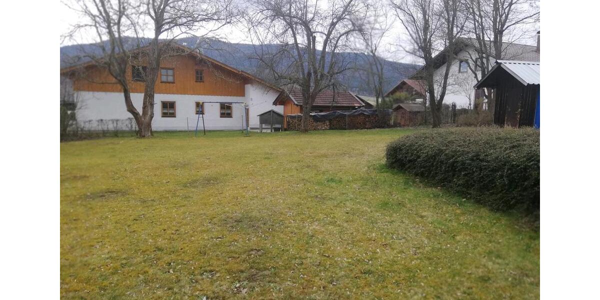 Etagenwohnung Neukirchen bei Heiligen Blut - 1 Zimmer, 35 m&sup2;, 250&euro; | Angebot:26034253