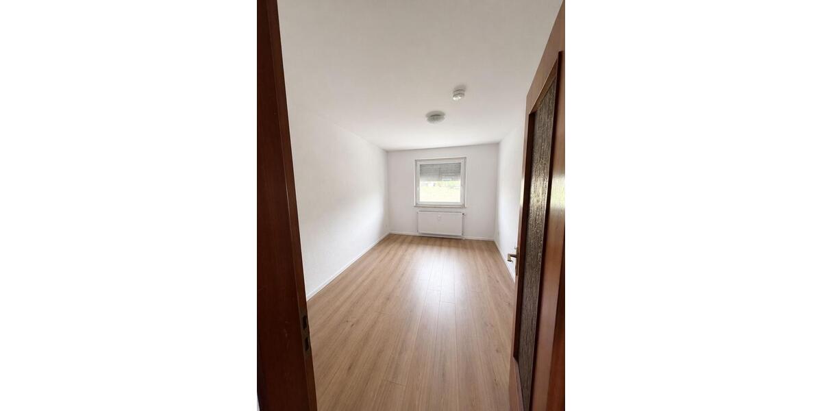 Etagenwohnung Kirchheim unter Teck - 3 Zimmer, 84 m&sup2;, 1.250&euro; | Angebot:26153645