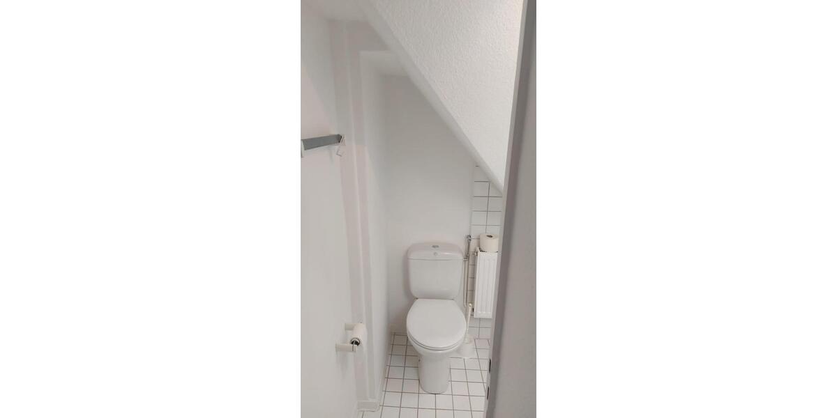 Dachgeschoßwohnung Lehrte - 2 Zimmer, 40 m&sup2;, 390&euro; | Angebot:26677634