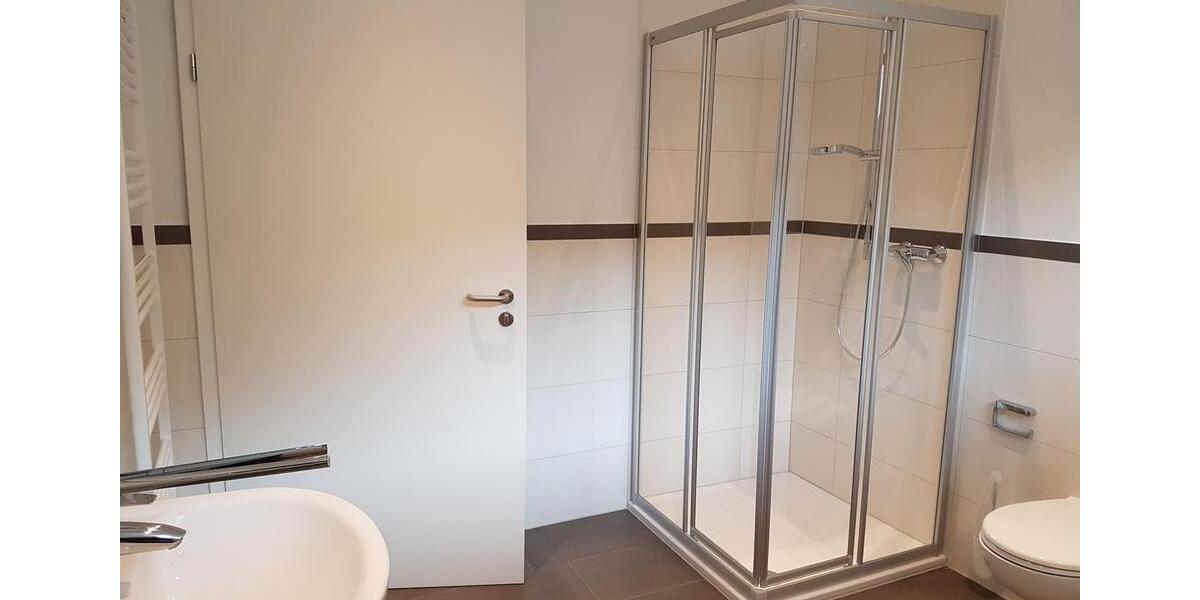 Erdgeschoßwohnung Lauenburg/Elbe Elbe - 3 Zimmer, 92 m&sup2;, 920&euro; | Angebot:26263087