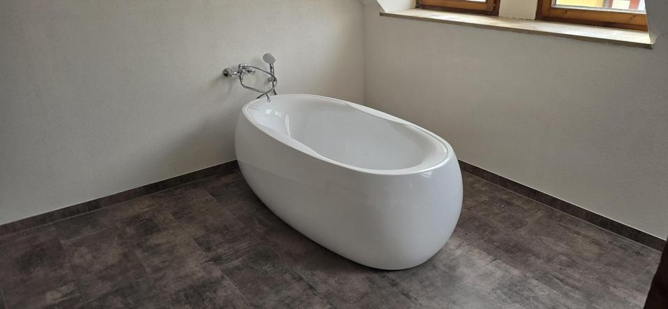 Dachgeschoßwohnung Uffenheim - 5 Zimmer, 165 m&sup2;, 1.815&euro; | Angebot:25812838