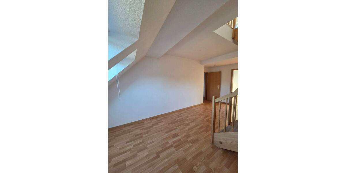 Etagenwohnung Waldheim - 2 Zimmer, 68 m&sup2;, 390&euro; | Angebot:25688922
