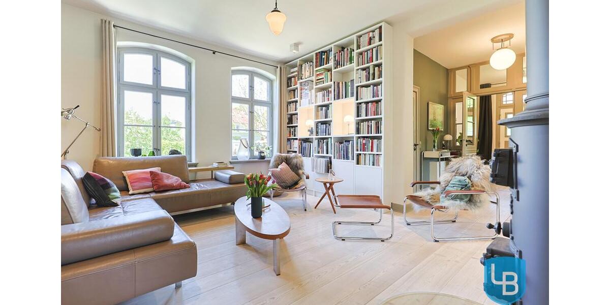 Einfamilienhaus Plön - 7 Zimmer, 261 m&sup2;, 2.500&euro; | Angebot:26648216