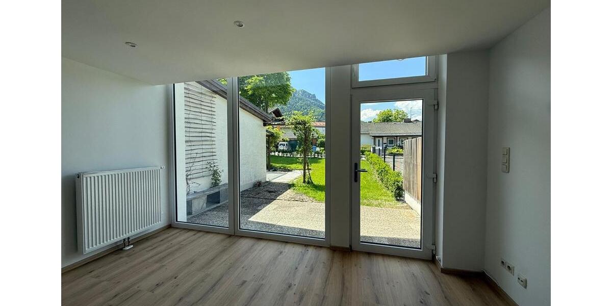 Terrassenwohnung Bayerisch Gmain - 4 Zimmer, 157 m&sup2;, 2.300&euro; | Angebot:26702056