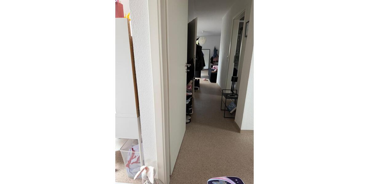 Dachgeschoßwohnung Rüsselsheim am Main - 3 Zimmer, 101 m&sup2;, 1.500&euro; | Angebot:26429896