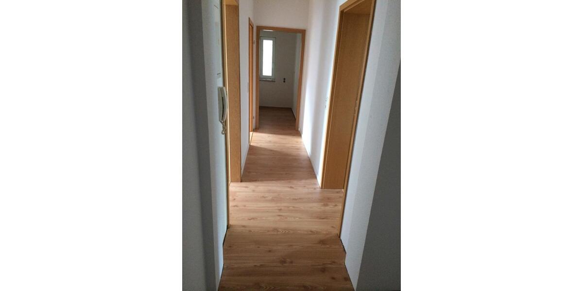 Etagenwohnung Großbreitenbach - 3 Zimmer, 65 m&sup2;, 630&euro; | Angebot:26636664