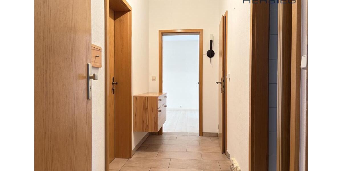 Etagenwohnung Sehmatal - 3 Zimmer, 62 m&sup2;, 373&euro; | Angebot:26008294