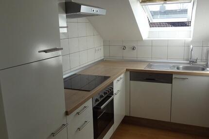 Dachgeschoss-Wohnung Pivitsheide VH 60qm 2-Zimmer-Küche-Bad zimmer