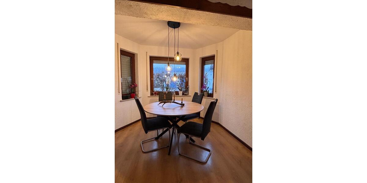 Etagenwohnung Boppard - 4 Zimmer, 114 m&sup2;, 750&euro; | Angebot:25965347