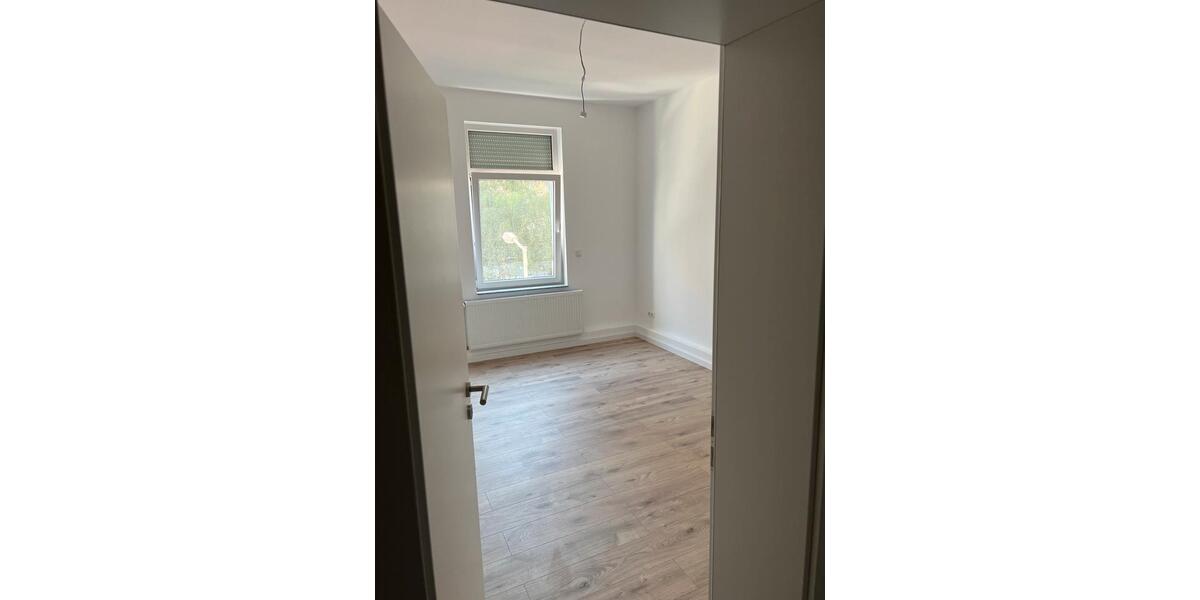 Wohnen auf Zeit Hannover Linden-Limmer - 1 Zimmer, 35 m&sup2;, 400&euro; | Angebot:23396578