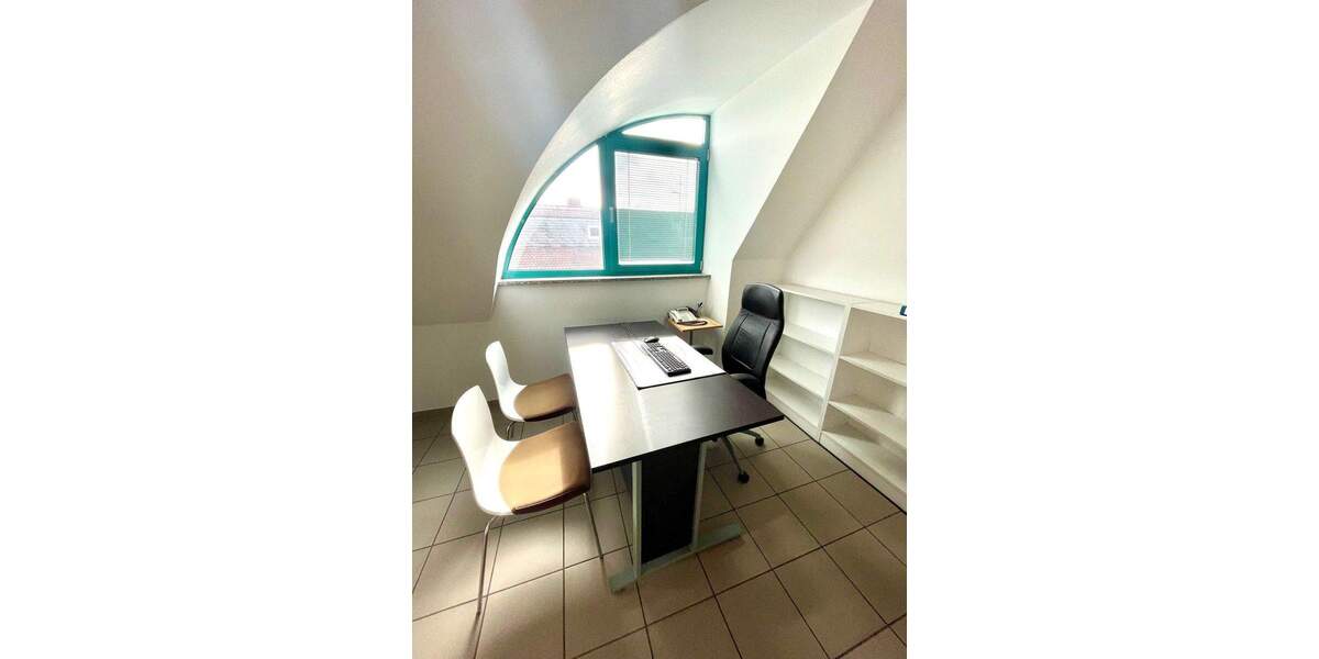 Gewerbeobjekt Würzburg Altstadt - 3 Zimmer, 106 m&sup2;, 1.290&euro; | Angebot:26643781