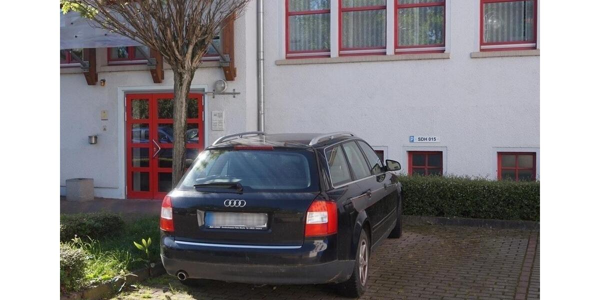 Etagenwohnung Sondershausen - 4 Zimmer, 100 m&sup2;, 665&euro; | Angebot:25790851