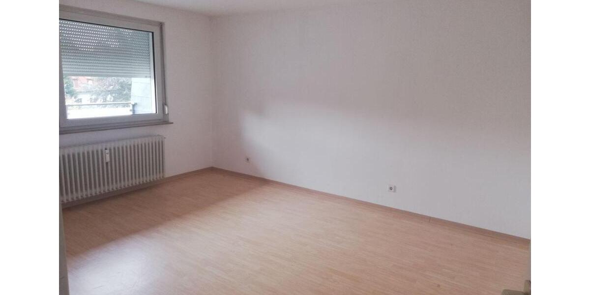 Dachgeschoßwohnung Osnabrück Hafen - 2 Zimmer, 82 m&sup2;, 750&euro; | Angebot:26350807