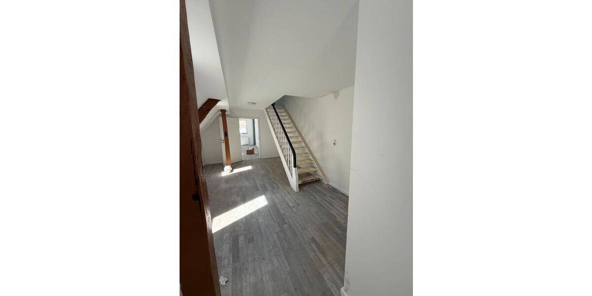 Etagenwohnung Minden - 4 Zimmer, 172 m&sup2;, 1.500&euro; | Angebot:26479518