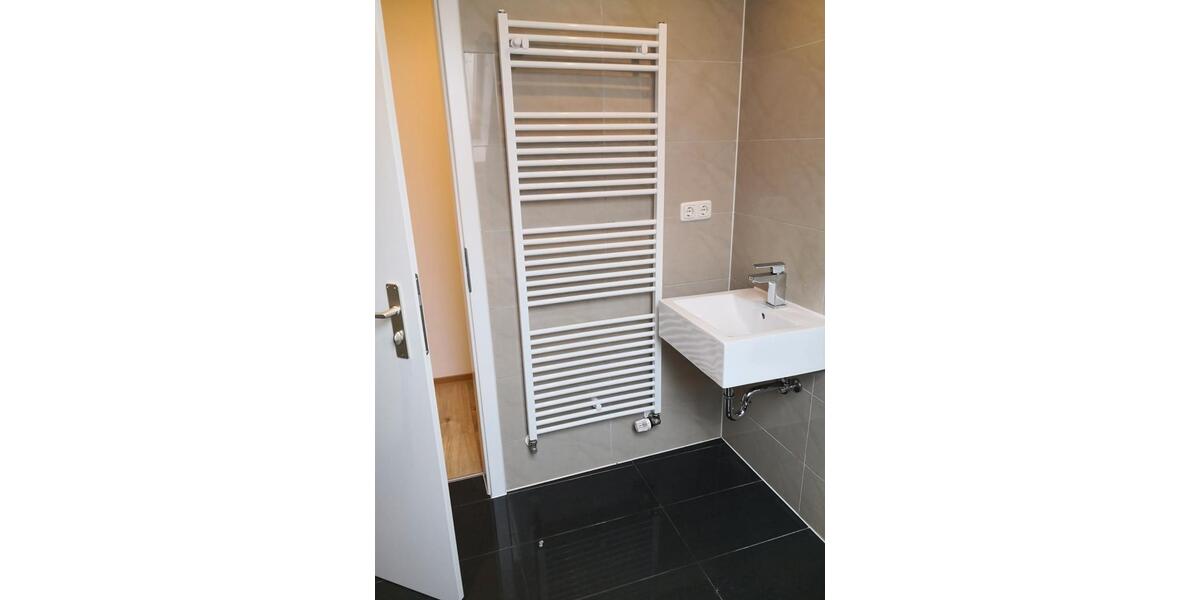 Wohnen auf Zeit Augsburg Oberhausen - 1 Zimmer, 13 m&sup2;, 540&euro; | Angebot:26275048