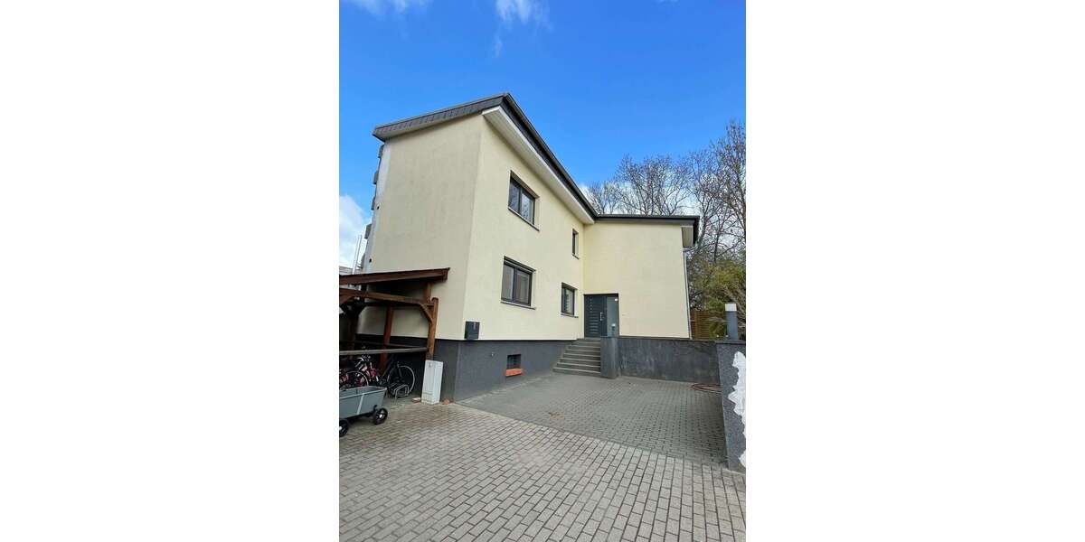 Etagenwohnung Halle (Saale) Radewell/Osendorf - 5 Zimmer, 130 m&sup2;, 1.300&euro; | Angebot:25973895