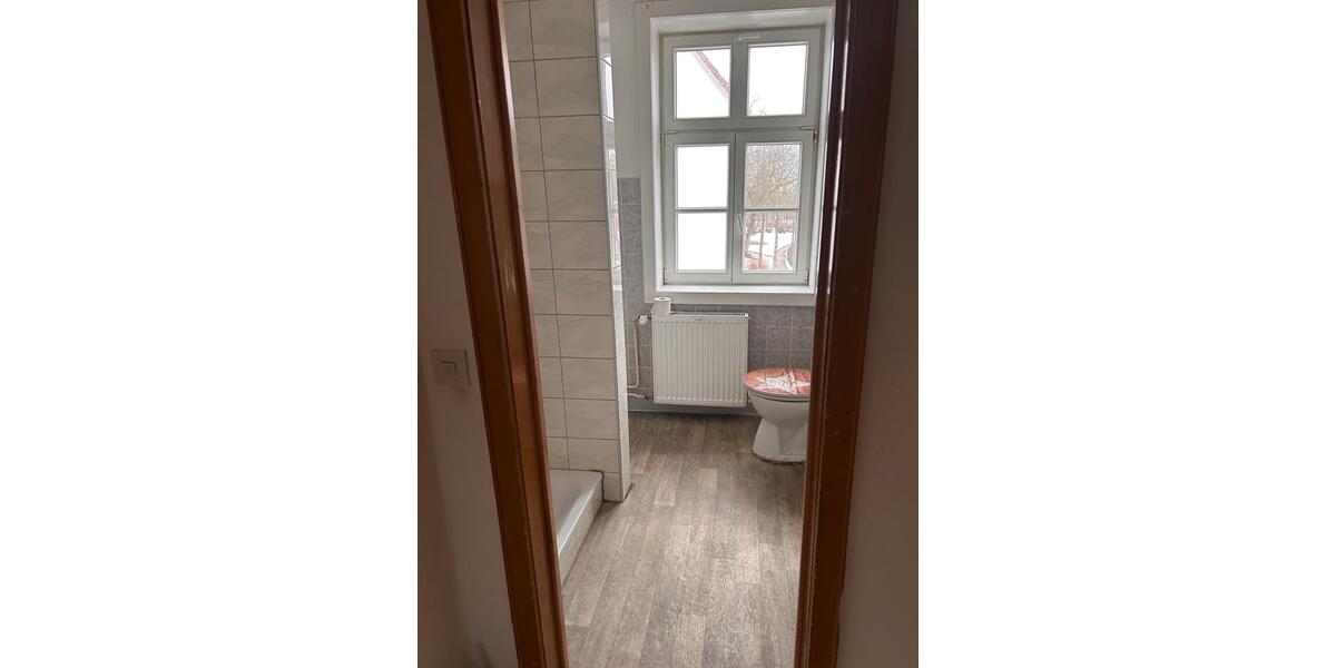 Einfamilienhaus Diemelsee - 8 Zimmer, 200 m&sup2;, 1.400&euro; | Angebot:24984568