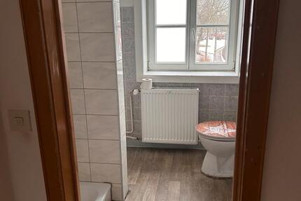 Haus Diemelsee - 8 Zimmer, 200 m&sup2;, 1.400&euro; | Angebot:24984568