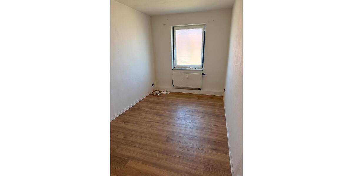 Etagenwohnung Ilmenau Frauenwald - 3 Zimmer, 60 m&sup2;, 410&euro; | Angebot:26431091