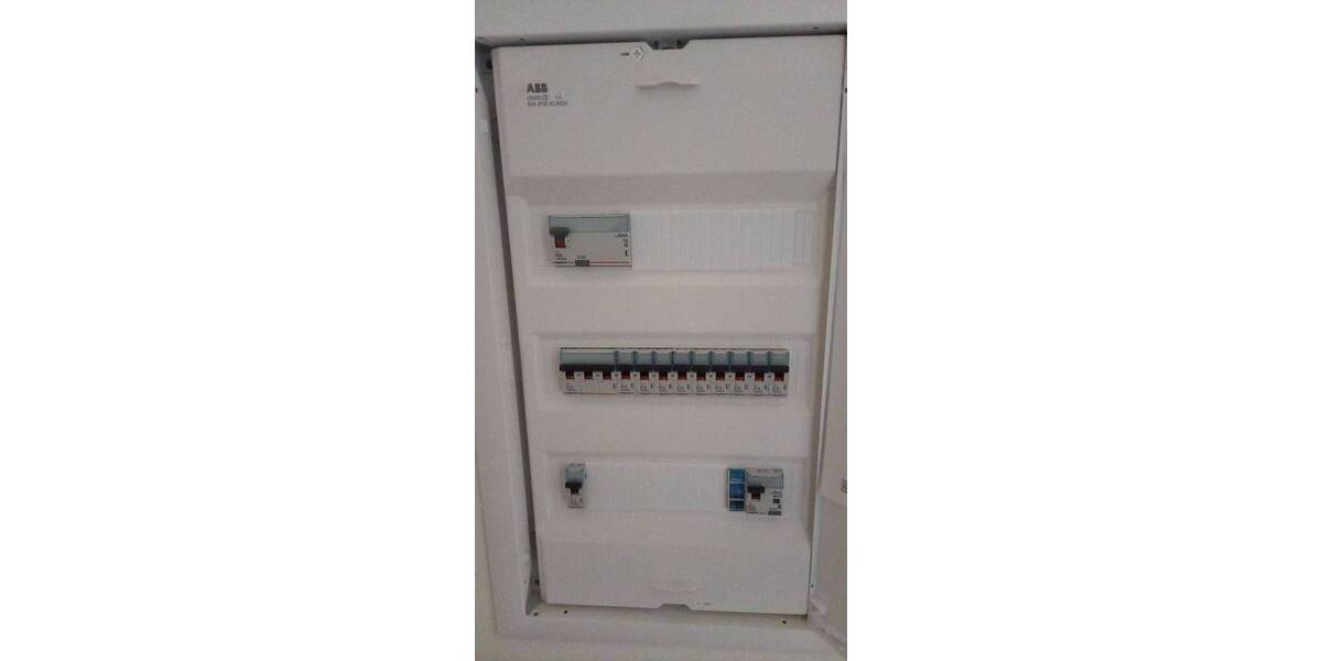 Etagenwohnung Chemnitz Schloßchemnitz - 2 Zimmer, 75 m&sup2;, 680&euro; | Angebot:26016489