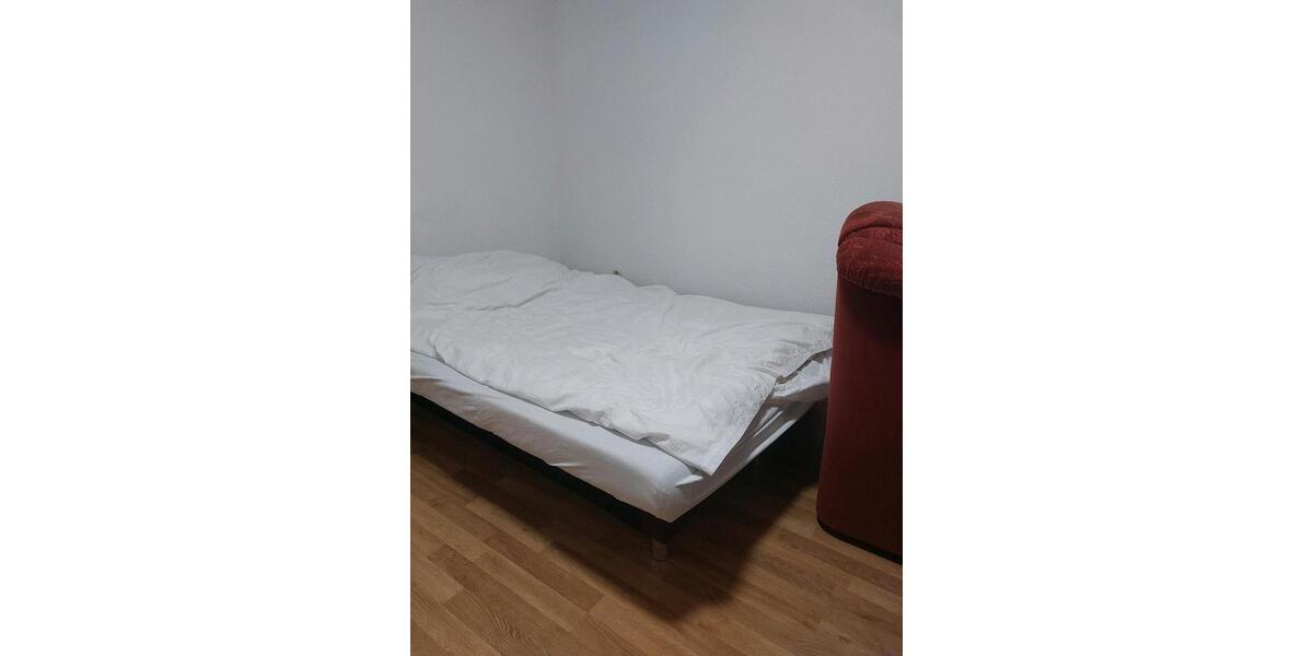 Etagenwohnung Bremen Blumenthal - 1 Zimmer, 18 m&sup2;, 380&euro; | Angebot:25827034