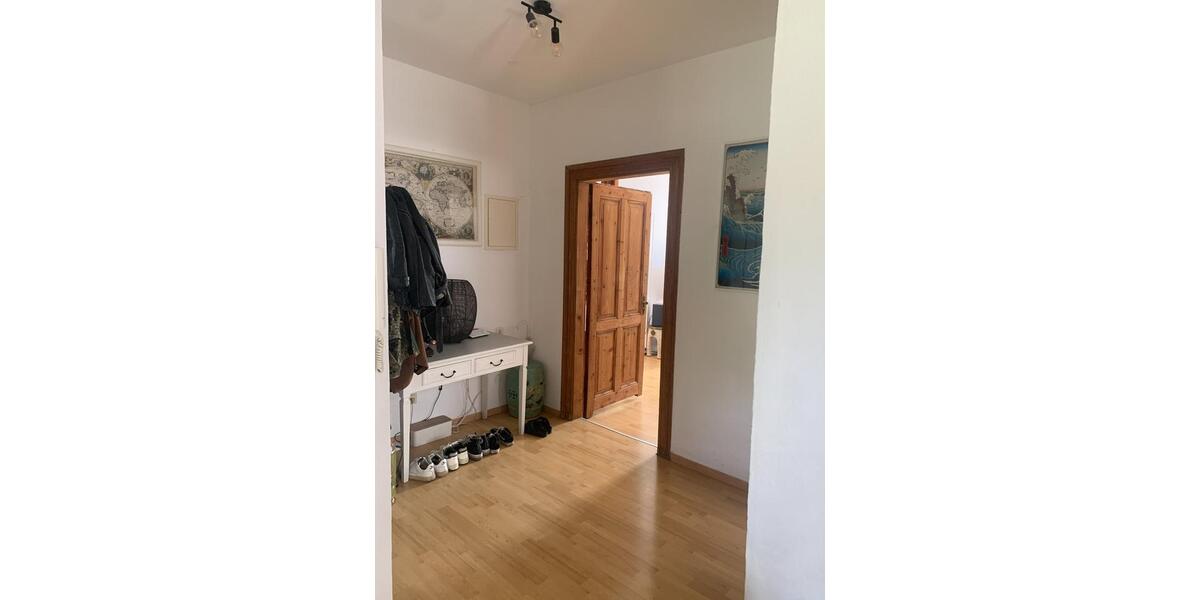 Dachgeschoßwohnung Herne - 2.5 Zimmer, 73 m&sup2;, 585&euro; | Angebot:26399081