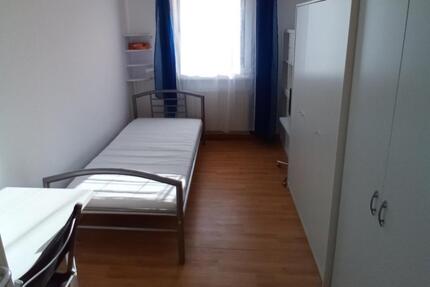 WG Zimmer Ortsrand Brühl Vochem 10 zimmer