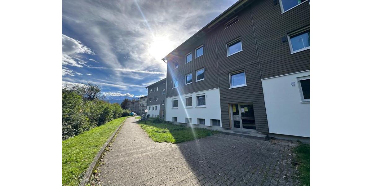 Frisch saniert & großzügiger Balkon! 3-Zimmer-Wohnung im 2. OG 3 zimmer