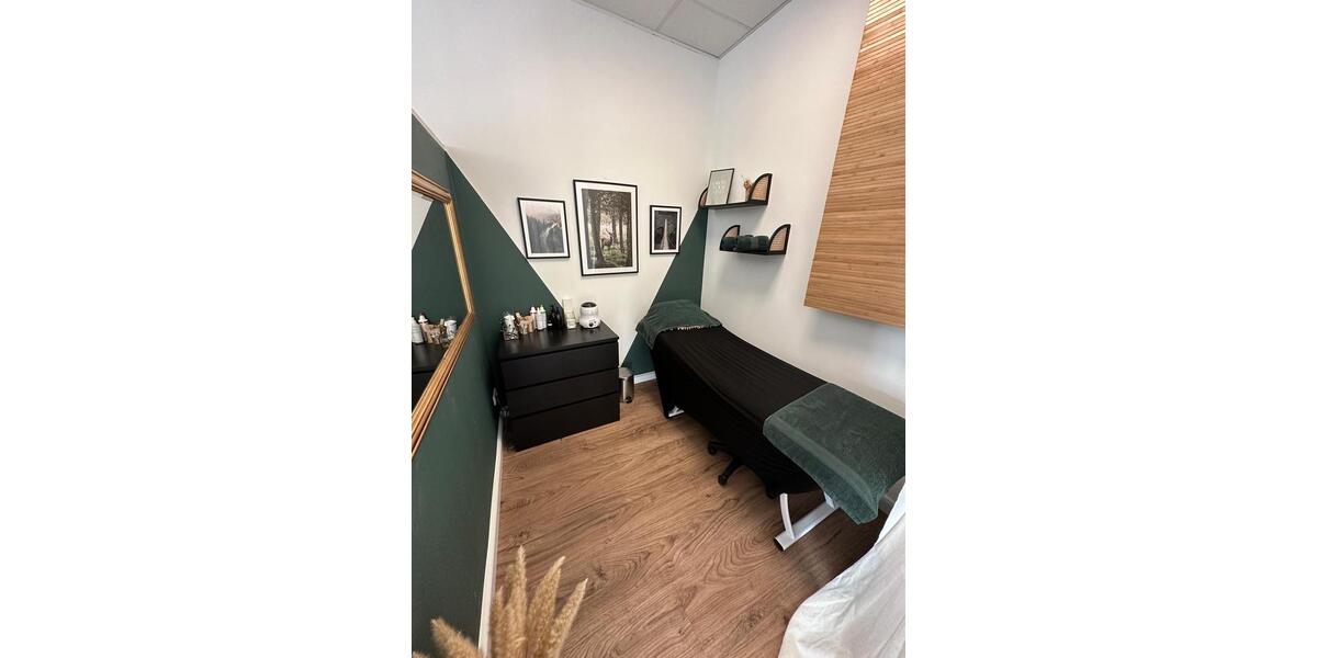 Gewerbeobjekt Neumünster - 2.699&euro; | Angebot:25794058